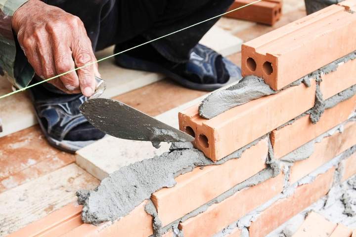 Solutions complètes pour bâtir une maison durablement